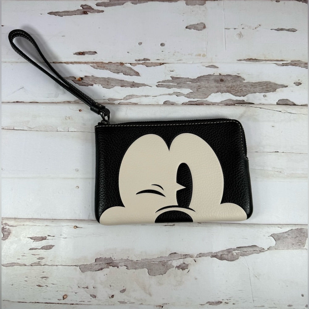 Last chance price is firm Disney X Coach Corner Zip Wristlet Wink Mickey Mouse - Picture 2 of 4